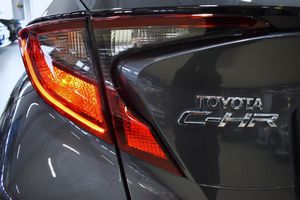 Toyota C-HR bild 16