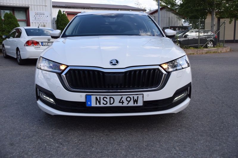 Skoda Octavia bild 2