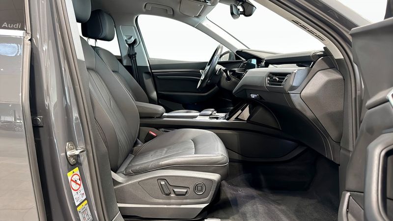 Audi Q8 e-tron bild 16