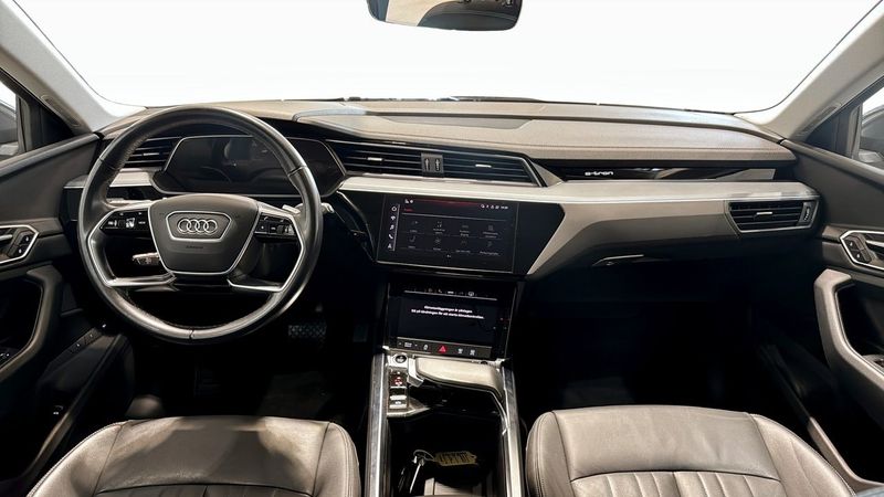 Audi Q8 e-tron bild 13