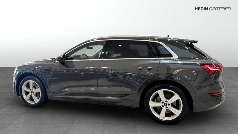 Audi Q8 e-tron bild 8