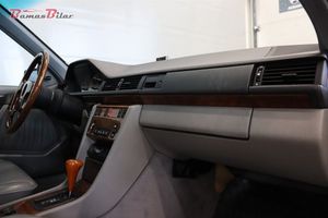 Mercedes E300 bild 17