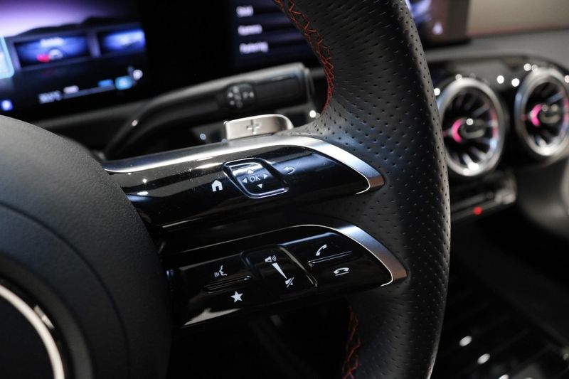 Mercedes CLA200 bild 29