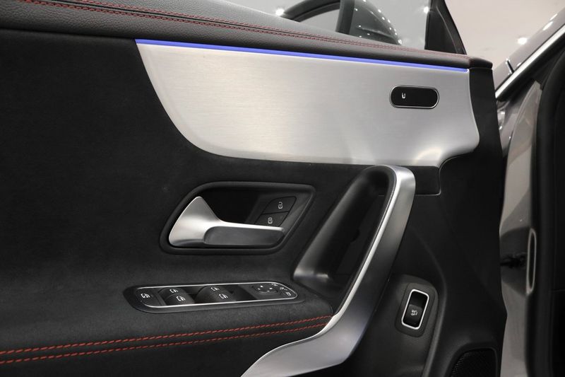Mercedes CLA200 bild 27