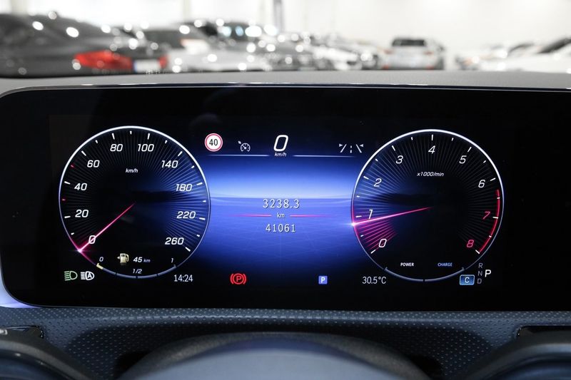 Mercedes CLA200 bild 30