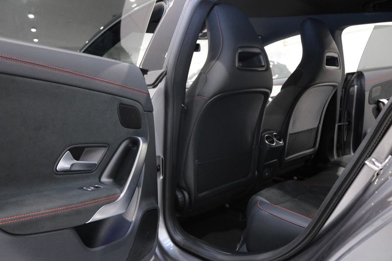 Mercedes CLA200 bild 15