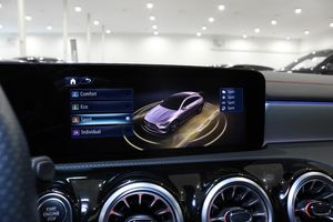 Mercedes CLA200 bild 25