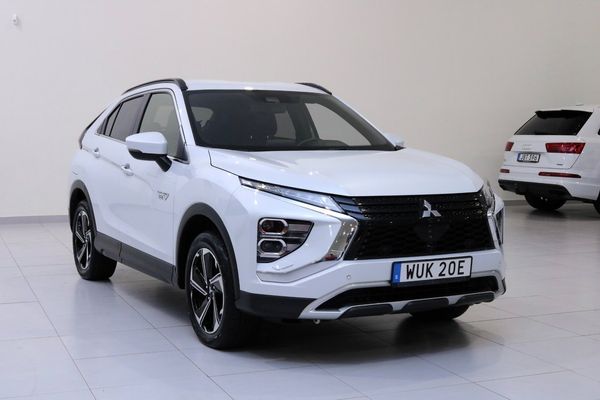 Mitsubishi Eclipse Cross PHEV 2.4 MIVEC S-AWC Fleet Edition / AWD / Keyless - 2022
