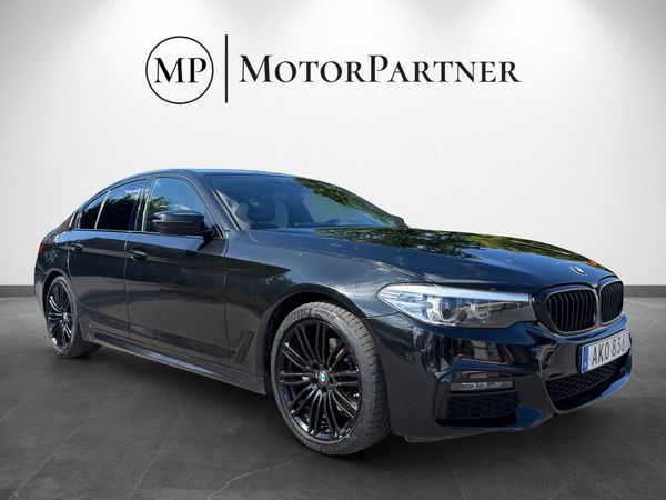 BMW 520 d xDrive MHEV Sedan M Sport Cockpit Kamera Skinn Värmare - 2020