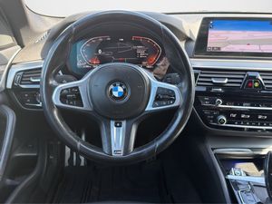 BMW 520 bild 9