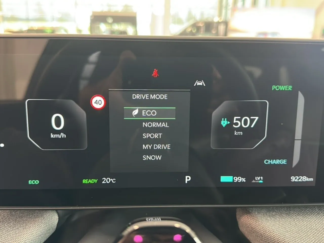 Vehicle image 18