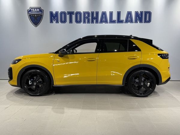 Volkswagen T-Roc R-Line 1.5 Kamera / 20 tum / Harman & Ka... - 2026