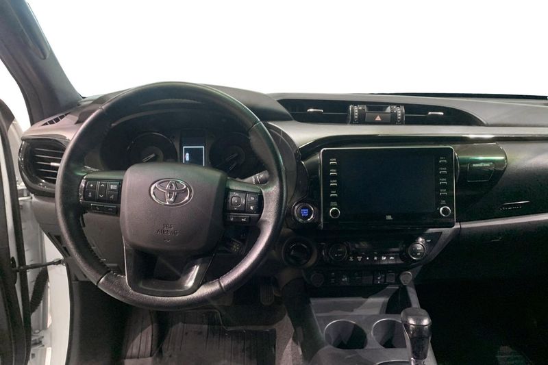 Toyota Hilux bild 6