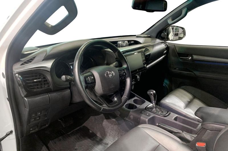 Toyota Hilux bild 8