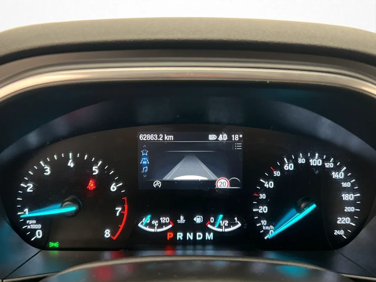 Vehicle image 16