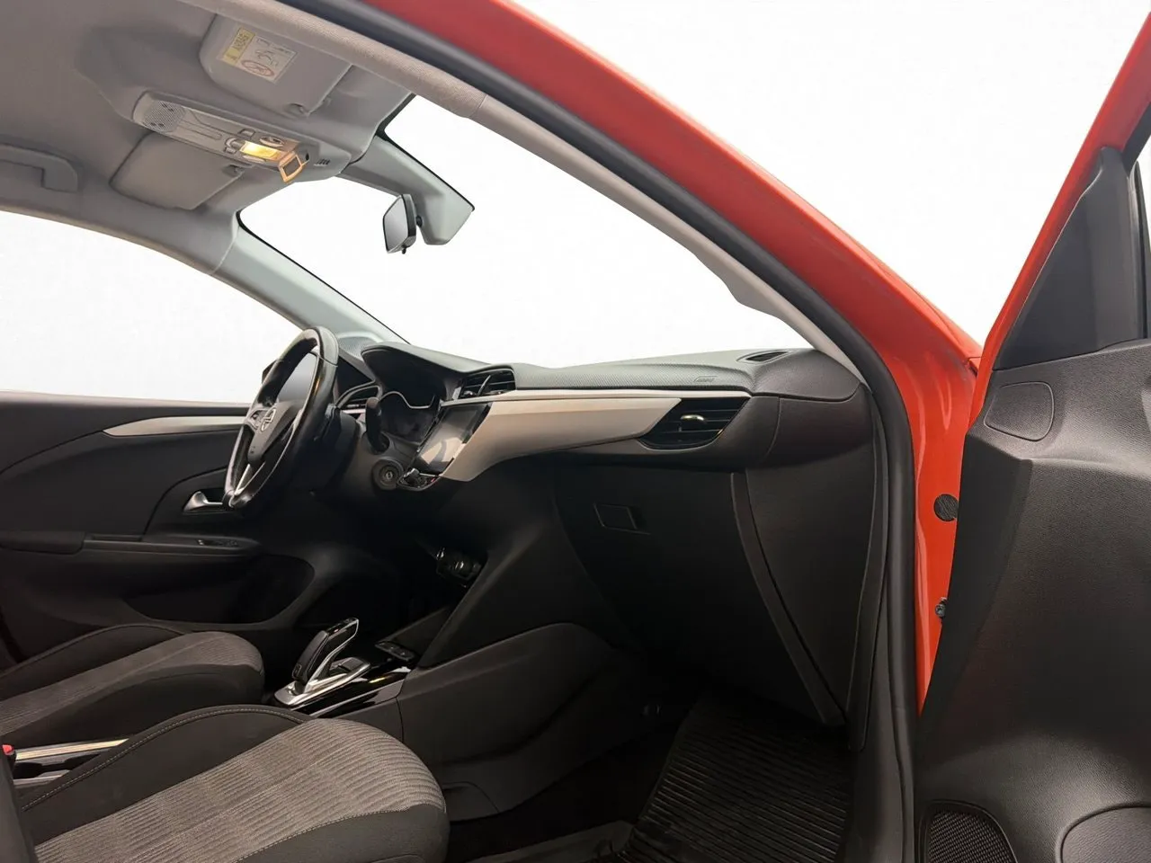Vehicle image 23