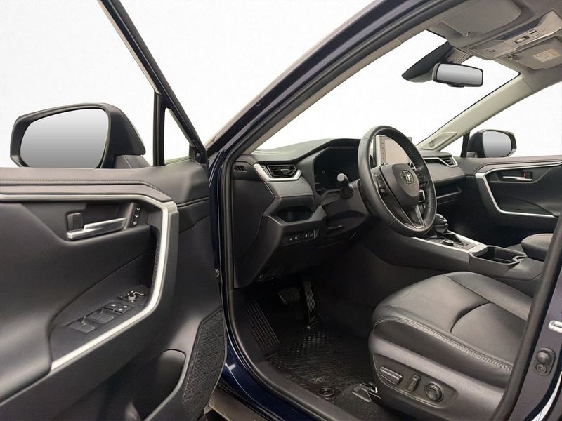 Toyota RAV4 bild 11