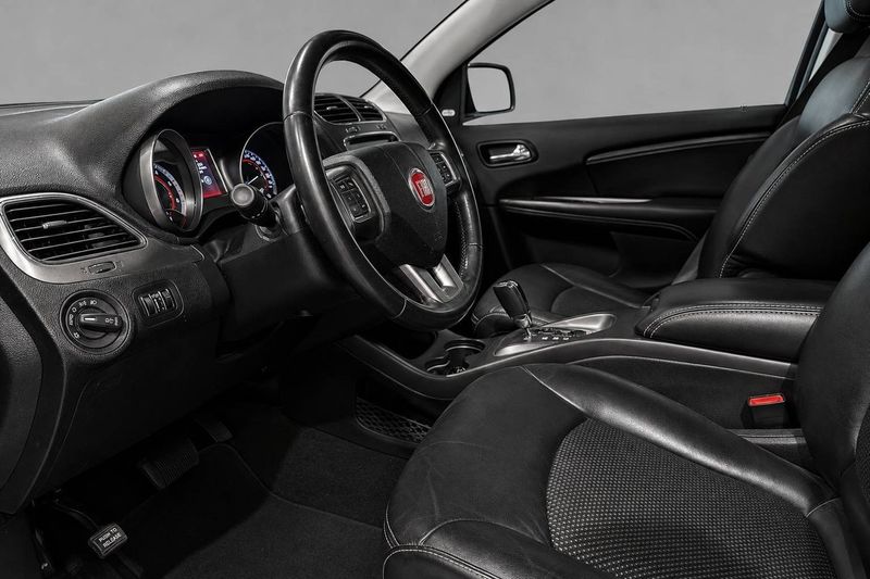 Fiat Freemont bild 8