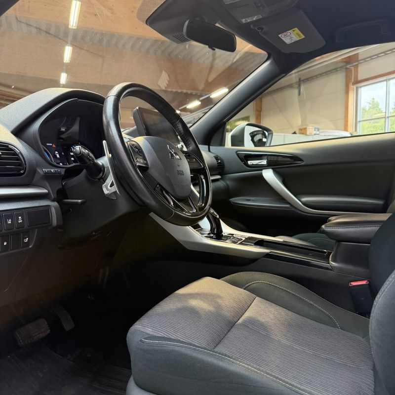 Mitsubishi Eclipse Cross bild 8