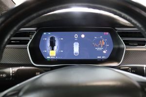 Tesla Model X bild 34