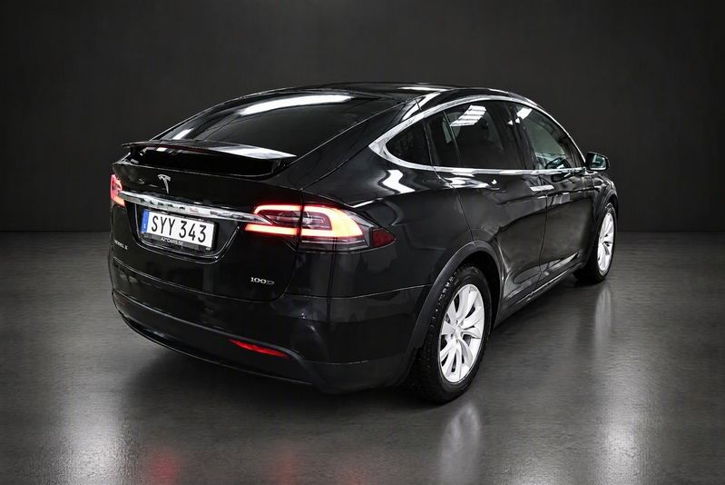 Tesla Model X bild 5