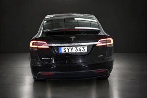Tesla Model X bild 6