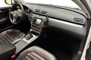 Volkswagen Passat bild 15