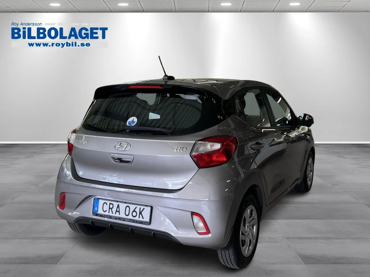 Vehicle image 2