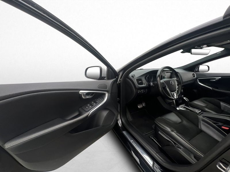 Volvo V40 bild 11