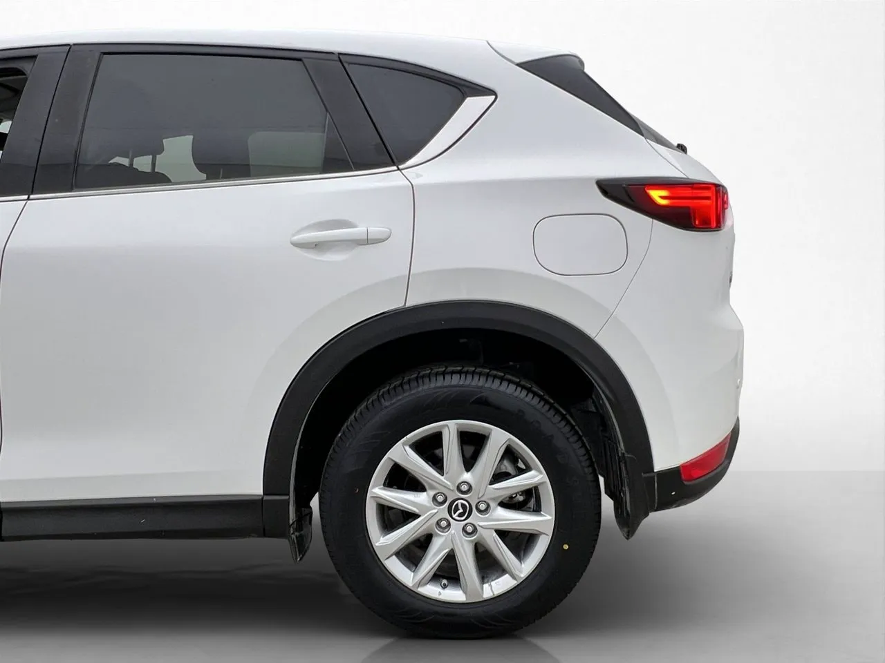 Vehicle image 30