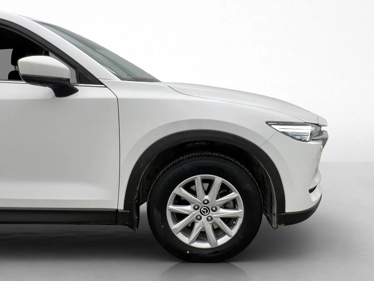 Vehicle image 32