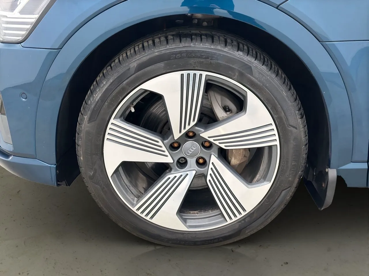Vehicle image 36