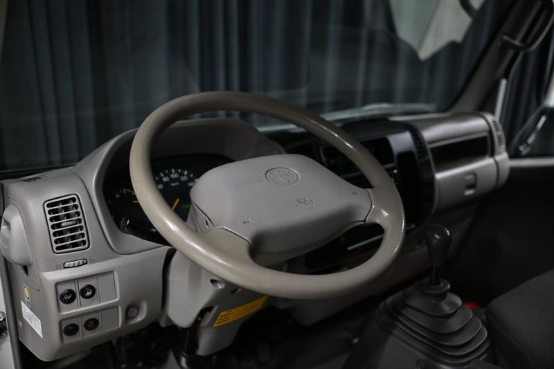 Toyota Dyna bild 9