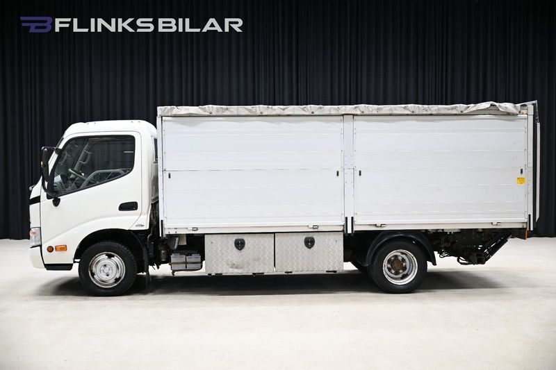 Toyota Dyna bild 2