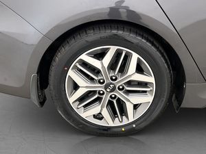 Kia Optima bild 37