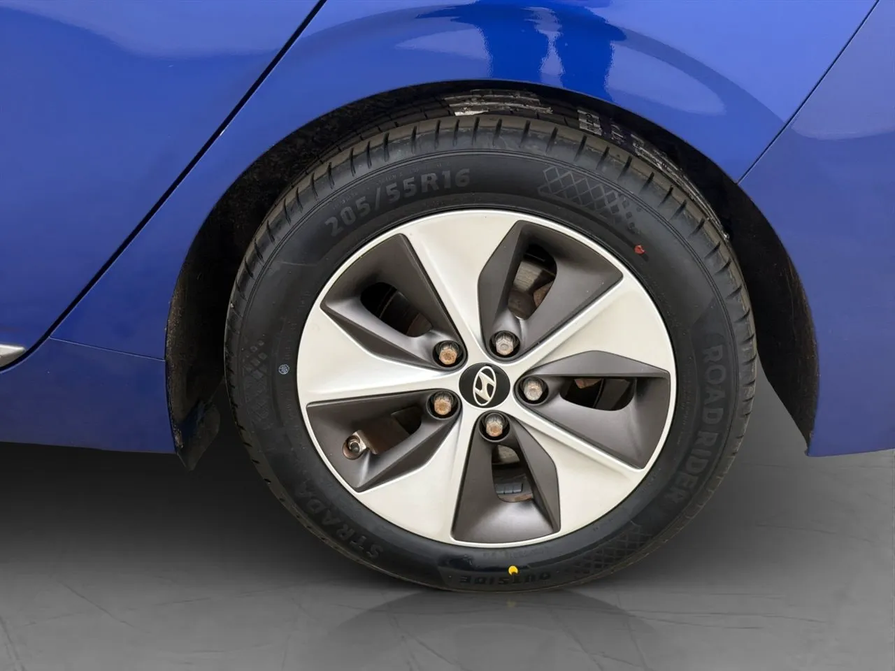 Vehicle image 31
