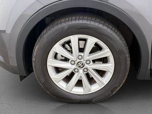 Toyota C-HR bild 28