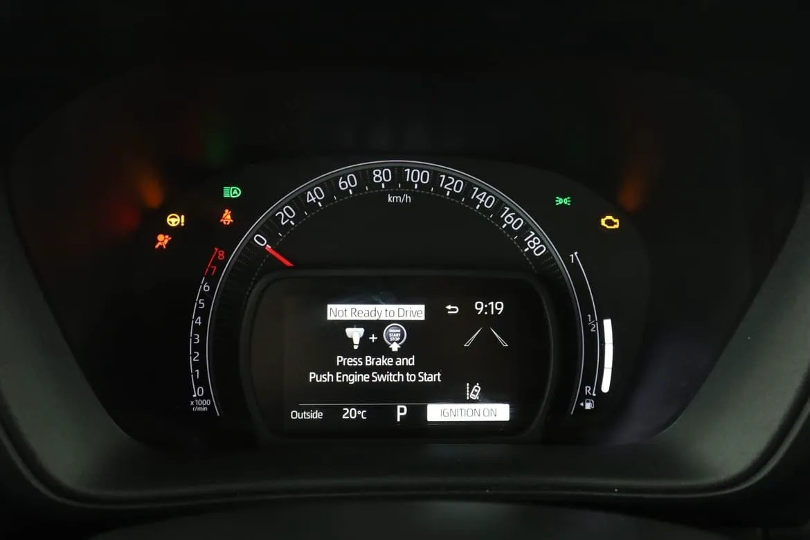 Vehicle image 19