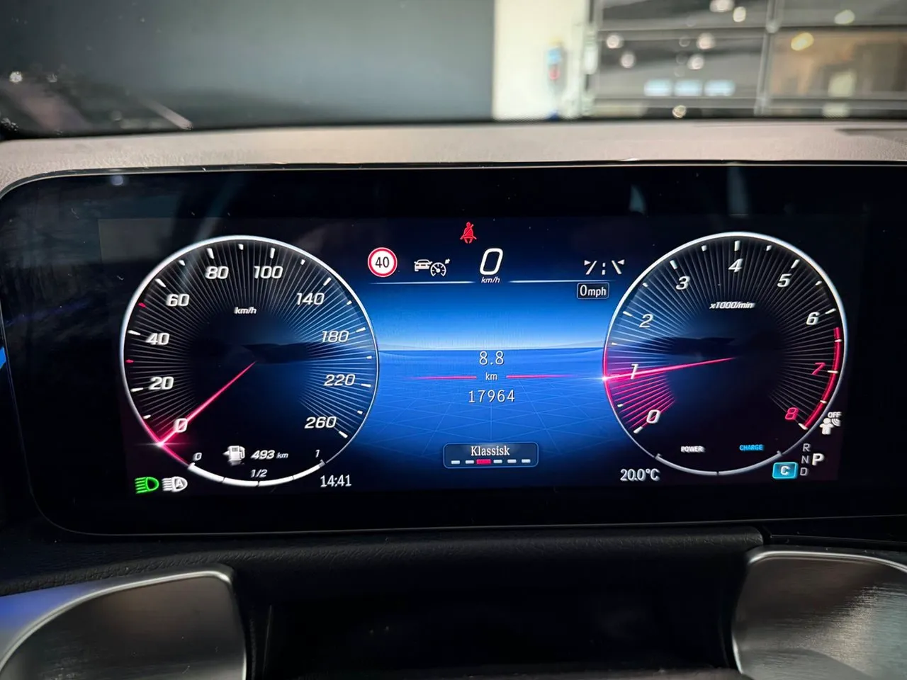 Vehicle image 20