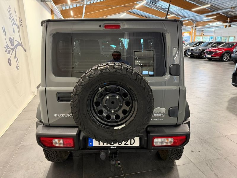 Suzuki Jimny bild 4