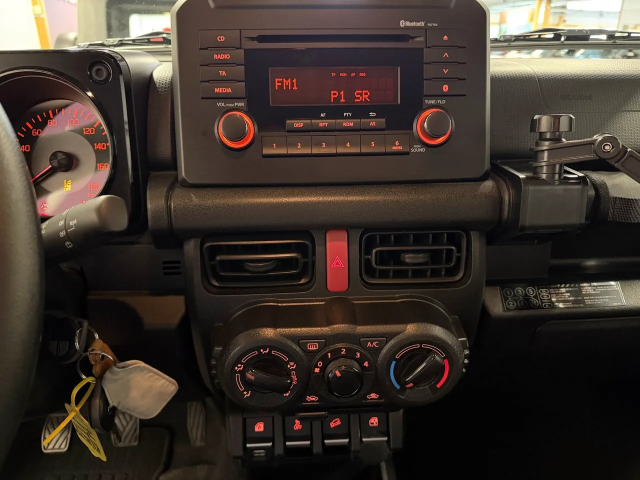 Vehicle image 8