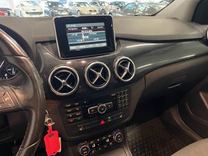 Mercedes B180 bild 11