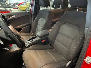 Mercedes B180 bild 9