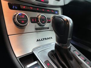 Volkswagen Passat bild 14