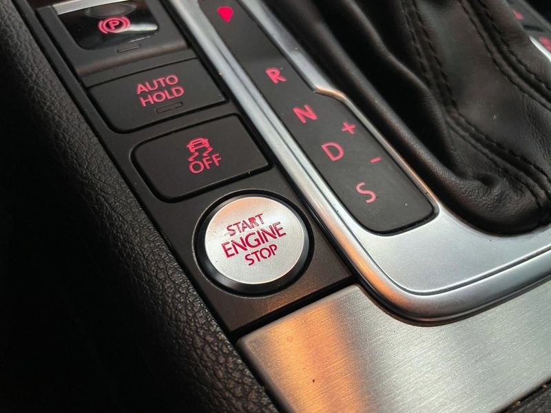 Volkswagen Passat bild 13