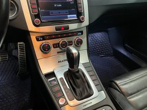 Volkswagen Passat bild 12