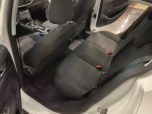 Peugeot 308 bild 17