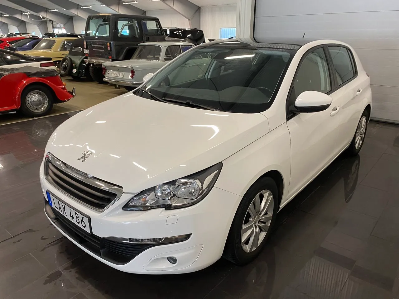 Vehicle image 2