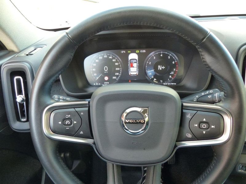 Volvo XC40 bild 9