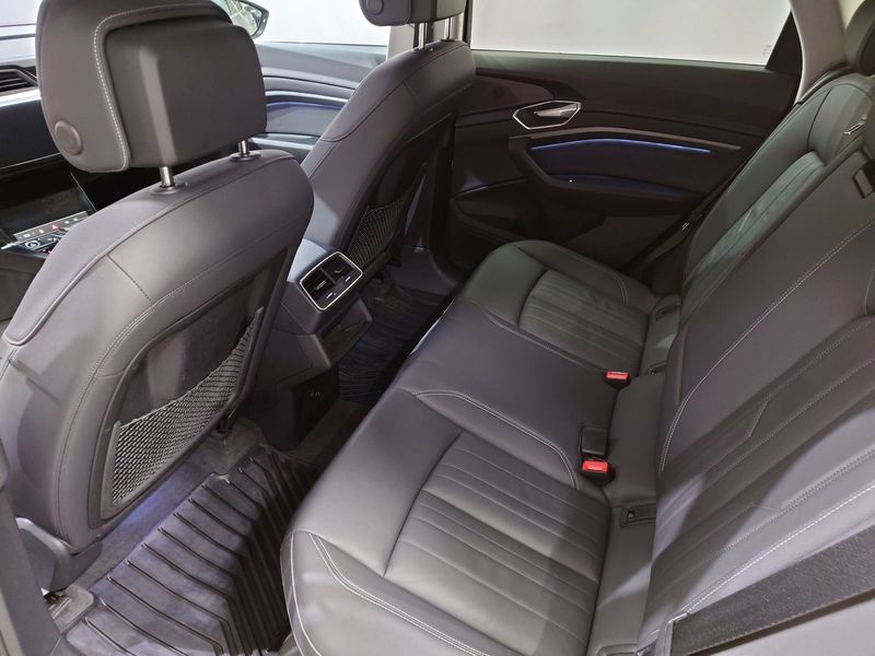Audi Q8 e-tron bild 12